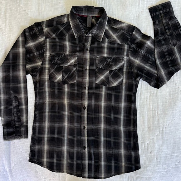 Burnside Men’s Plaid Button-Down Shirt Long Sleeve Western Black Gray - Picture 3 of 10